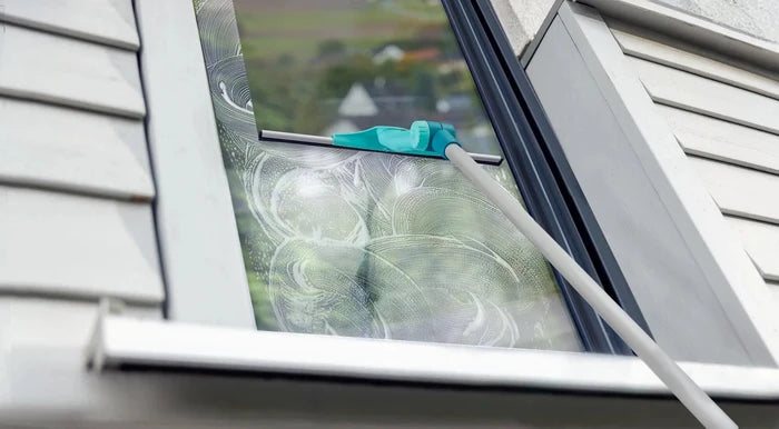 2in1 XL Telescopic Window Squeegee Home cleaning 2in1 XL Telescopic Window Squeegee 2in1 XL Telescopic Window Squeegee LEIFHEIT