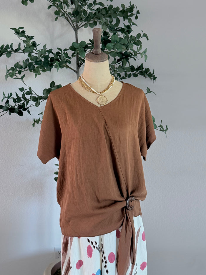 Edith Linen Pullover Blouse