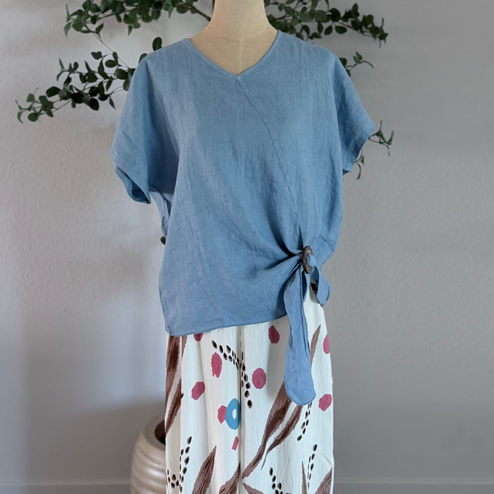Edith Linen Pullover Blouse