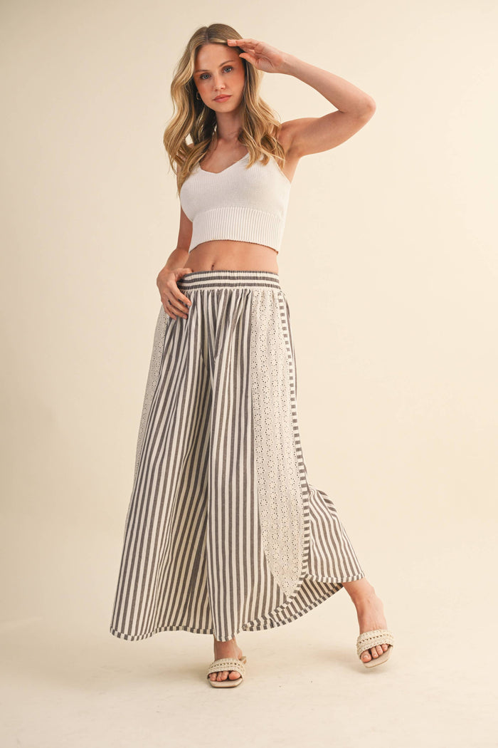 Caitlin Dolphin Hem Wide Leg Pants