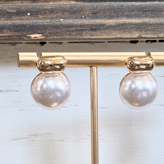 Carrie Pearl Drop Post Earrings
