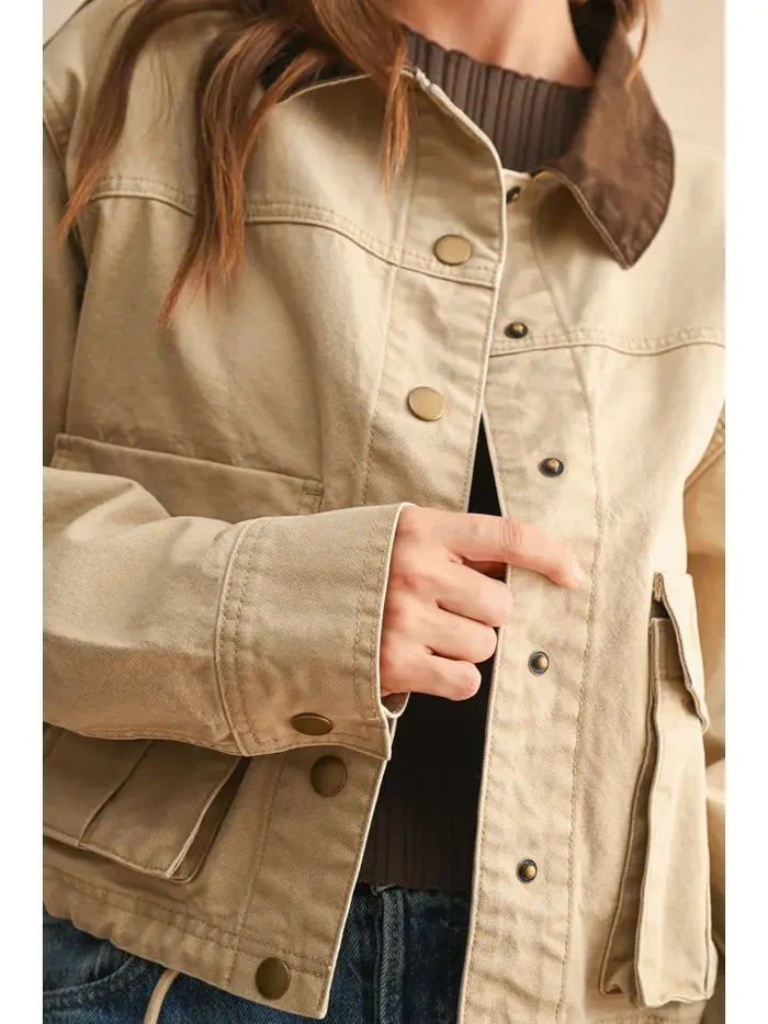 Collar Contrasted utility Jacket