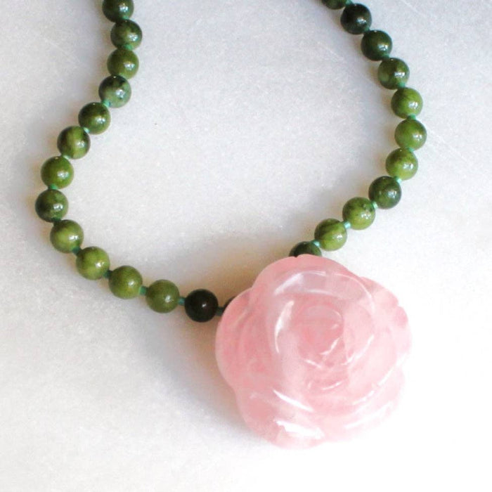 Cora Beaded Flower Necklace